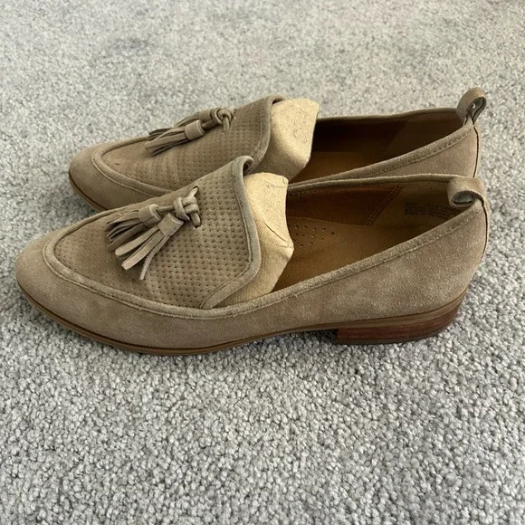 Susina Landrey tassel loafer - Picture 2 of 5